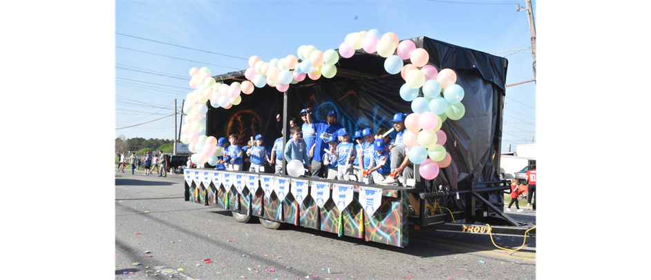 CSA 2025 Spring 1st place Baseball Divisions Float